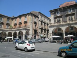 Lundi 26 Catane
