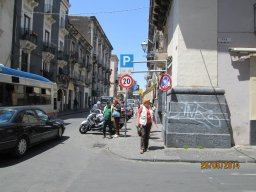 Lundi 26 Catane
