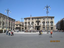 Lundi 26 Catane