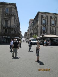 Lundi 26 Catane