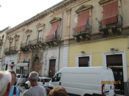 Lundi 26 Catane