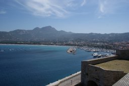 Arrivée à l'ile rousse.