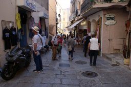 Arrivée à l'ile rousse.