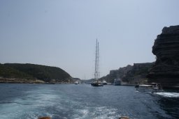 on reste bouche "baie" à Bonifacio