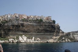 on reste bouche "baie" à Bonifacio