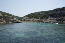 on reste bouche "baie" à Bonifacio